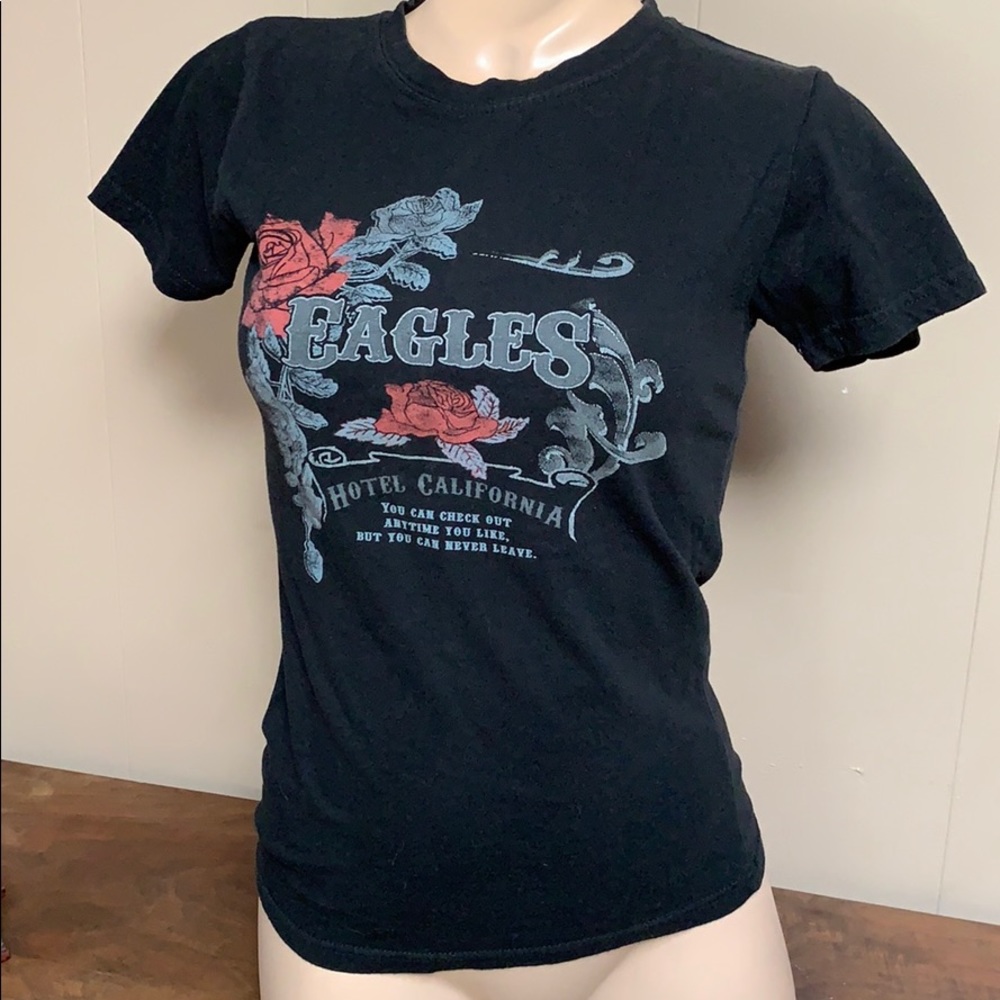 Eagles Fitted Graphic Tee